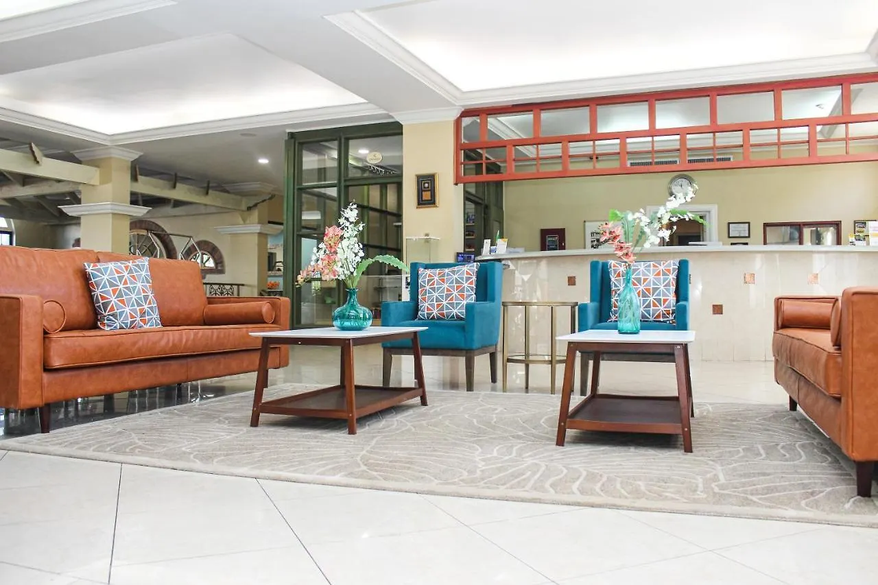 ***  The Knutsford Court Hotel Kingston Jamaica